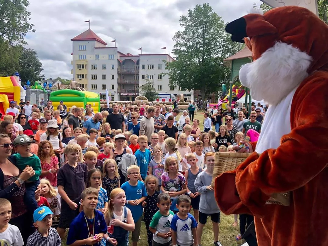 Hyr utrustningen för den perfekta festen!